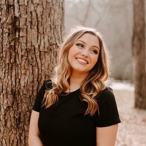 Meet your Posher, Anna